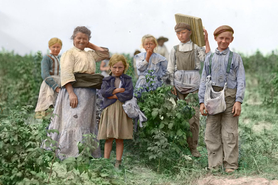 Polish immigrants arriving in the U.S. around the turn of the century we're stereotyped as "farm people" and usually went straight to work as agricultural laborers or farmers. (Photo via Wikipedia)